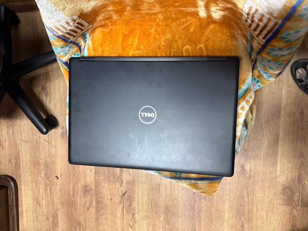 Dell precision 3520 15" Display intell Xeon Super fast laptop63221268599425114