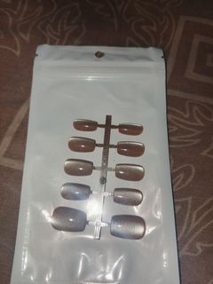 (Kategori: ) berada di . Dikirim oleh prilovedby_nad (ID iklan 1382027264, Gambar 1). Deskripsi: .