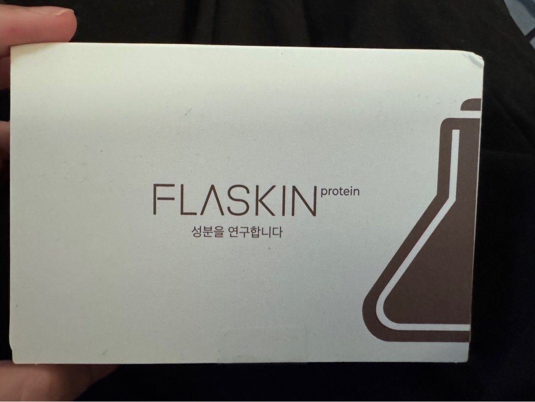 由 luluby543618 (刊登 ID 1381982732，圖片 1) 提交，位於 新北市 (New Taipei) 的 Flaskin 90天蛋白屏障體驗裝 (類別：護膚、清潔產品)，說明：今年2月購入 包裝上沒有有效期限哦故便宜售🥹。