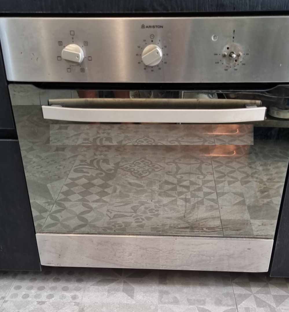 Gas Stove hob Oven Repair (Category: Electrician Services) located in Singapore. Submitted by james1750 (Listing ID 1365145222, Image 3). Description: Specialized in hob and stove repair Oven repair - No charge if cannot be fixed! www.ovenrepair.com.sg Common gas hob issue 1. Flame not strong - require servicing and parts replacement 2. Flame not able to hold - goes off after knob release 3. Ignition circuit not working 4. Suspecting gas leak Bra