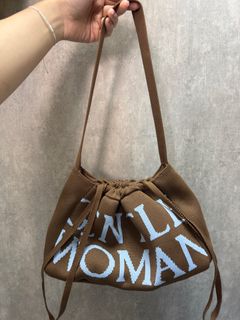 （分類：）位於 。 由 chichiii852 提交（商品編號 1381938868，圖片 1）。簡介： 。