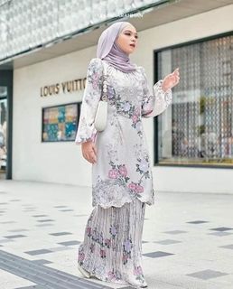(Category: ) located in . Submitted by ummiharamain26 (Listing ID 1381944578, Image 1). Description: .