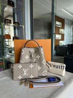 (Kategori: ) berada di . Dikirim oleh beuetluxury (ID iklan 1381893268, Gambar 1). Deskripsi: .