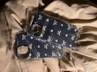 (Category: ) located in . Submitted by ecothriftcore (Listing ID 1381933883, Image 1). Description: .