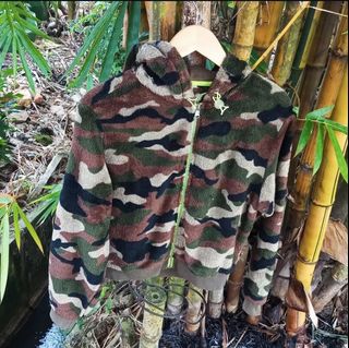 (Kategori: ) berada di . Dikirim oleh onistore1 (ID iklan 1381942593, Gambar 1). Deskripsi: .