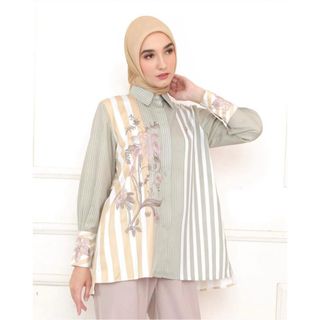 (Kategori: ) berada di . Dikirim oleh prelovednya_nunu (ID iklan 1382052055, Gambar 1). Deskripsi: .