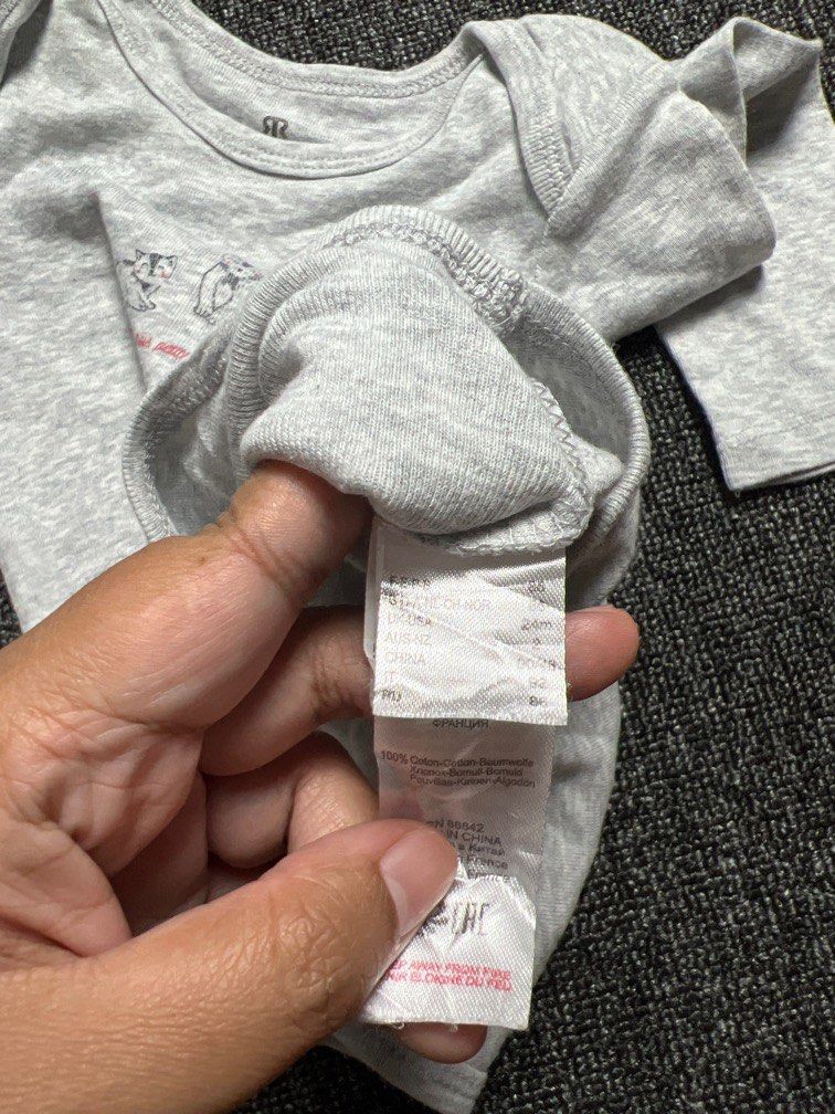 Jumper baby lenganpanjang import 12-18 bulan (Kategori: Baju Bayi) berada di Jember. Dikirim oleh prelovedd.cyndyy (ID iklan 1382063394, Gambar 3). Deskripsi: Lokasi Jember Jawa Timur WA : 085608903720 Bisa CO/COD Shoope.
