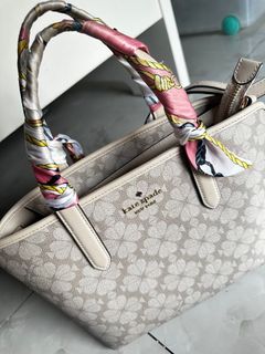 (Kategori: ) berada di . Dikirim oleh liaclosset (ID iklan 1381990428, Gambar 1). Deskripsi: .