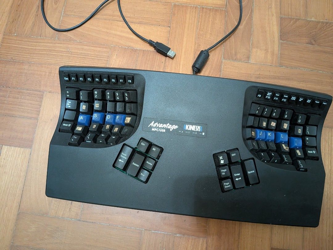 Kinesis Advantage Contoured Ergonomic Keyboard63140659054721112