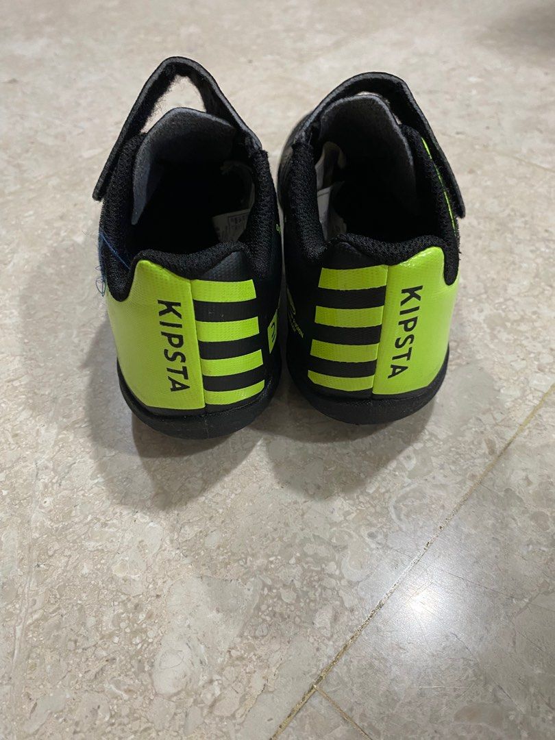 Kipsta Agility 100 Easy Black Football Boots Size 31, Sports