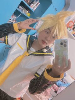 (Category: ) located in . Submitted by weeb_desu (Listing ID 1382034551, Image 1). Description: .
