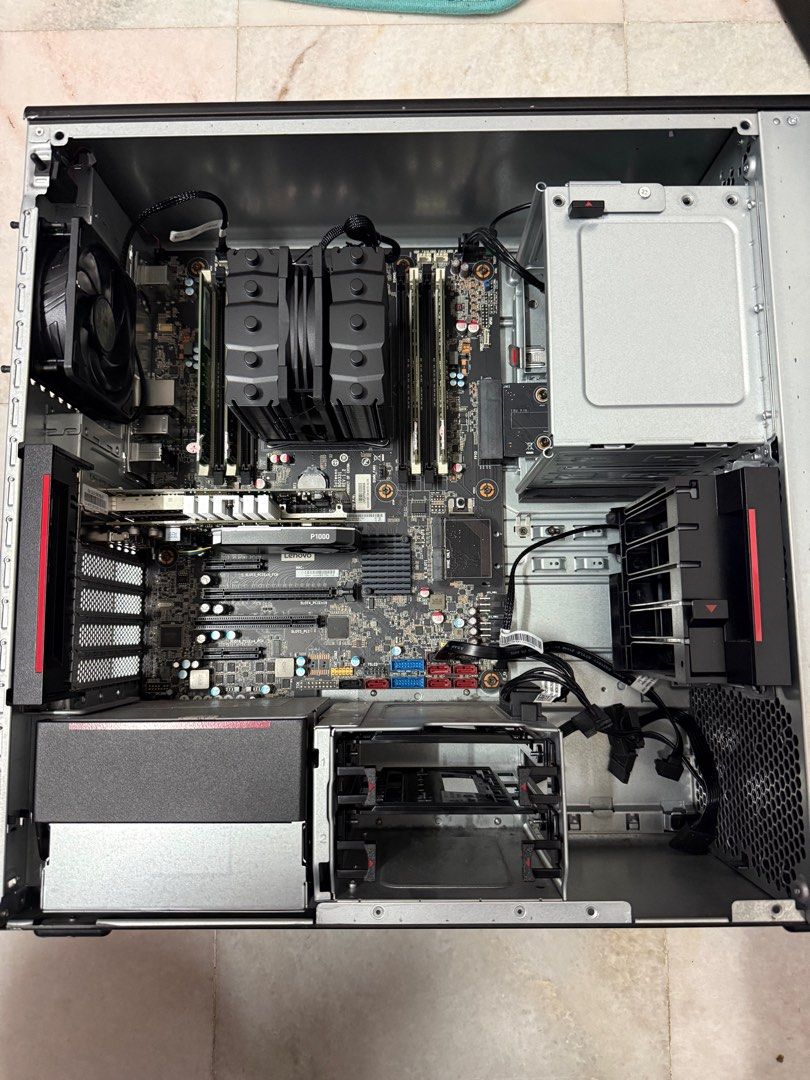 Workstation Lenovo ThinkStation P520 Ricondizionata – Xeon W-2145 8-core 3.7GHz – 64GB RAM – 690W - Foto 1