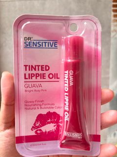 (Category: ) located in . Submitted by clothesoft (Listing ID 1381989022, Image 1). Description: .