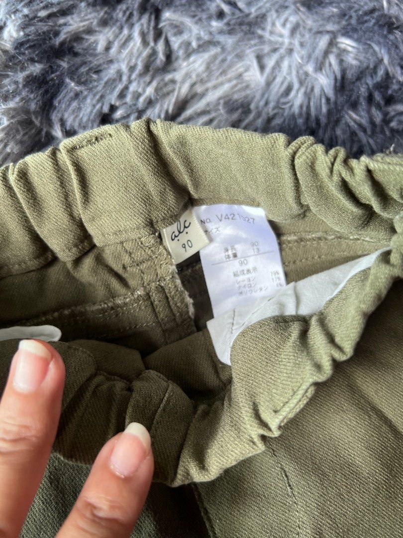 LONG PANTS BABY KIDS (Category: Babies & Kids Fashion) located in Cheras. Submitted by houseofqimusha (Listing ID 1381932135, Image 2). Description: 18-24m Unisex.