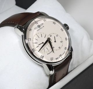 (Category: ) located in . Submitted by notorious_watches (Listing ID 1382035340, Image 1). Description: .
