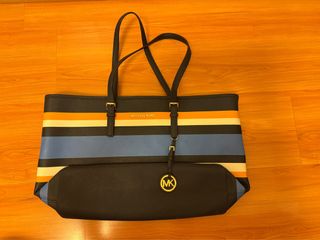 （分類：）位於 。 由 ktcth 提交（商品編號 1382043558，圖片 1）。簡介： 。