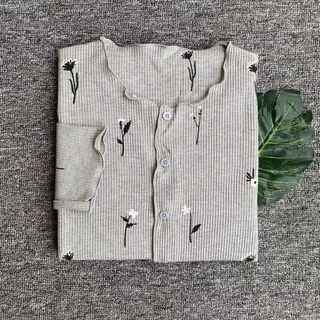 (Kategori: ) berada di . Dikirim oleh babygroot22 (ID iklan 1382026873, Gambar 1). Deskripsi: .