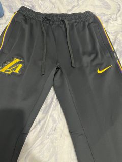 (Category: ) located in . Submitted by zipzyzan (Listing ID 1381898402, Image 1). Description: .