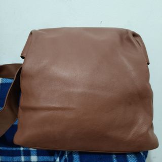 (Kategori: ) berada di . Dikirim oleh warellemurce (ID iklan 1382087688, Gambar 1). Deskripsi: .