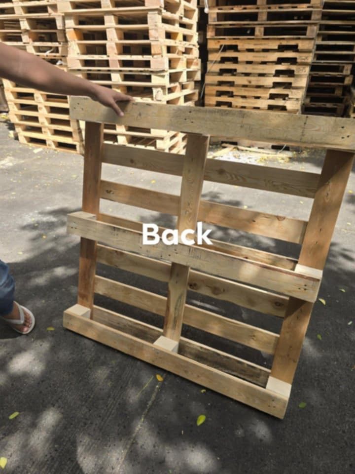 Paleta Palochina Wood (Category: Home Improvement Tools & Accessories) located in Manila. Submitted by dolorchris69891 (Listing ID 1381990371, Image 3). Description: Paleta Palochina Wood Elevated Plastic matting FLAT Matting Same day delivery Brand new Cod.