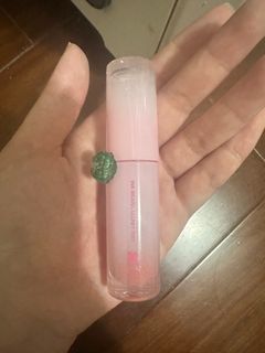 由 tsaiiiisy (刊登 ID 1382062553，圖片 1) 提交，位於 的 (類別：)，說明：。