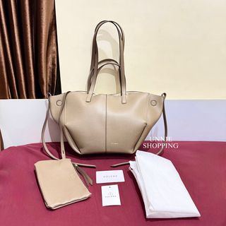 (Kategori: ) berada di . Dikirim oleh prelovedunnie (ID iklan 1382038667, Gambar 1). Deskripsi: .