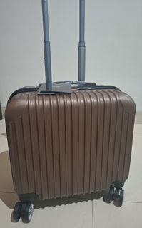 (Kategori: ) berada di . Dikirim oleh yudibeliprelovedku (ID iklan 1382092966, Gambar 1). Deskripsi: .