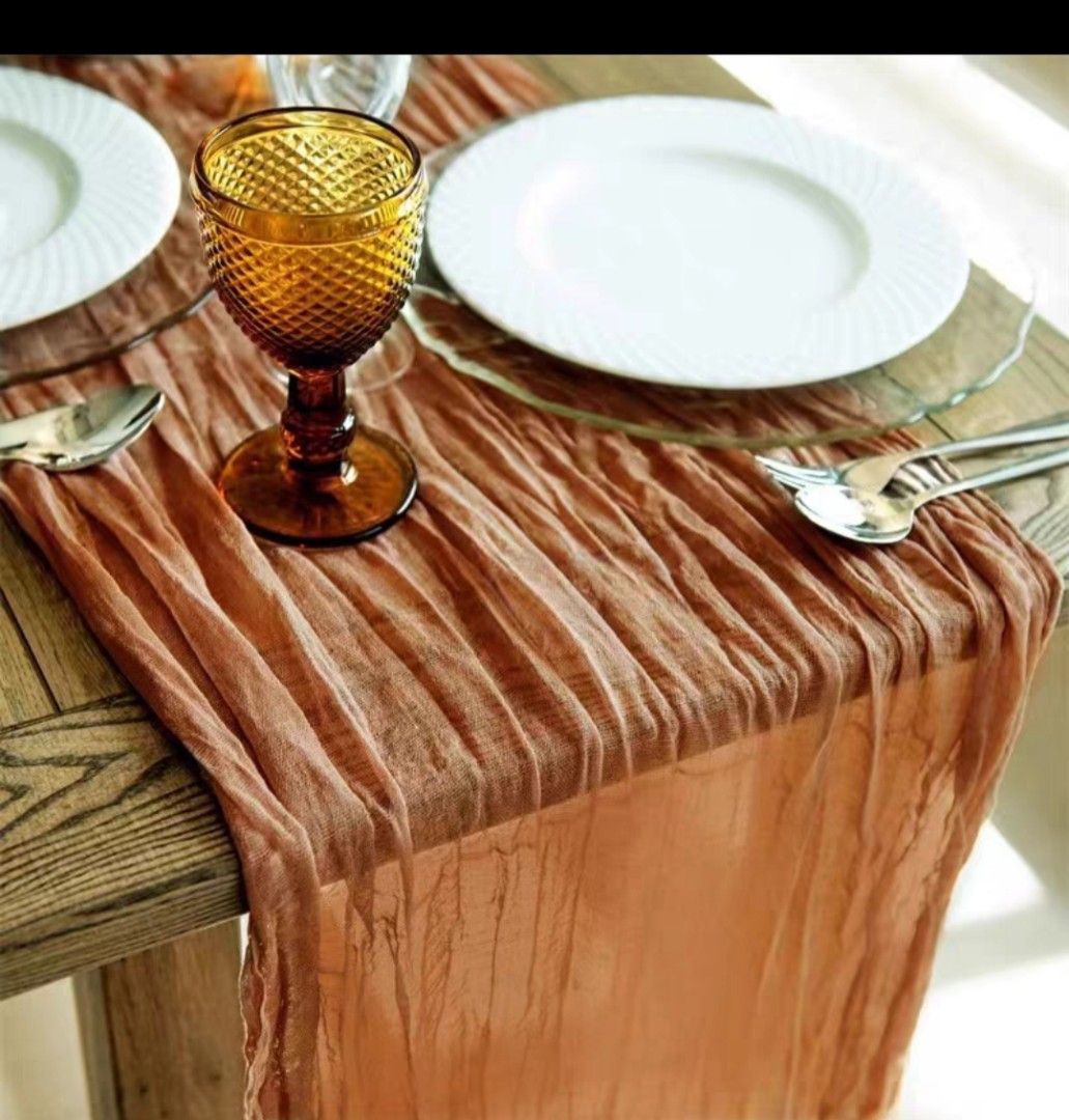 Rust-Colored Crinkled Table Runner65075495891843110