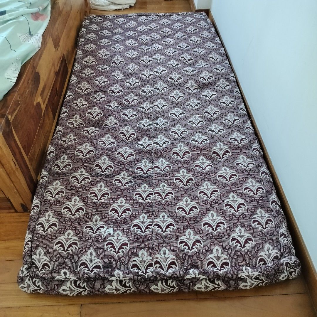 Single Size foldable Mattress - Cotton