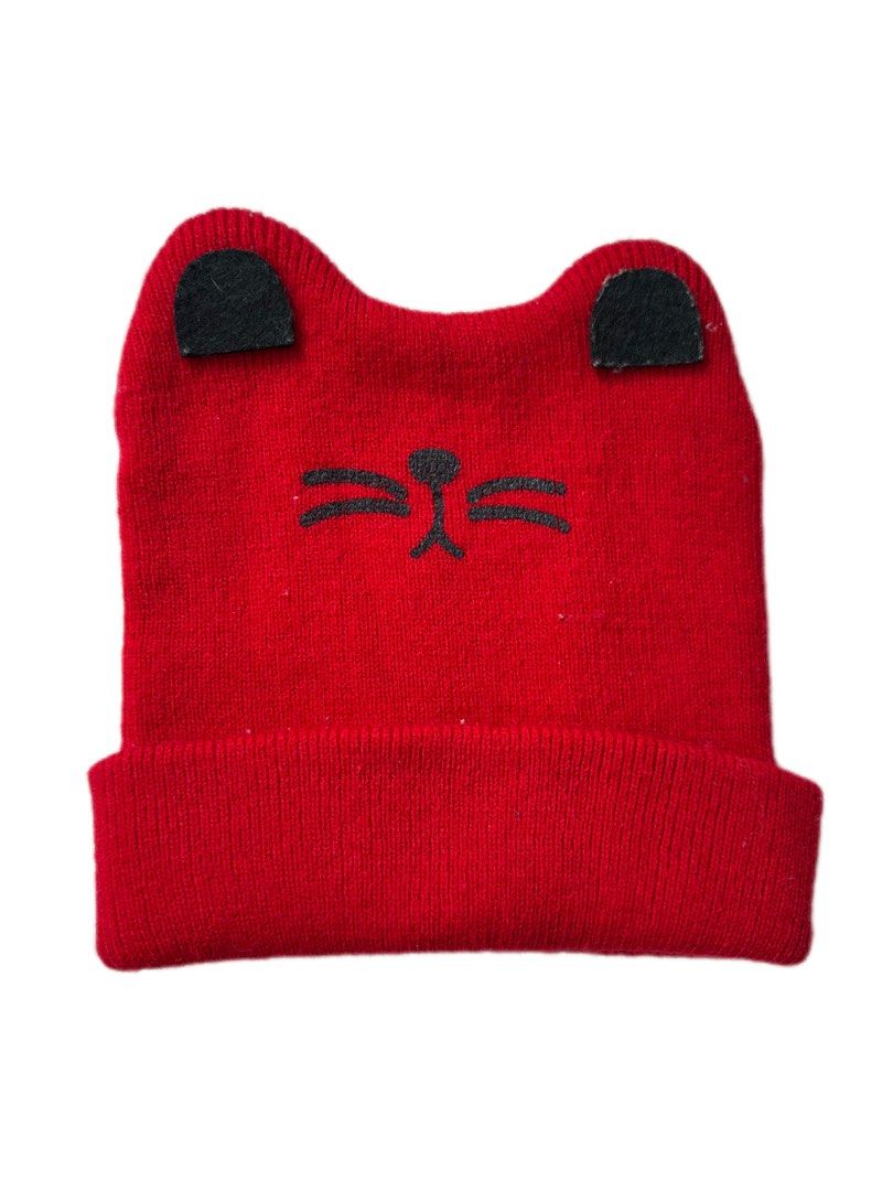 Snowcap kids (Category: Babies & Kids Fashion) located in Muar. Submitted by prelovedbymirashareen (Listing ID 1381935386, Image 1). Description: Used few times only. .
