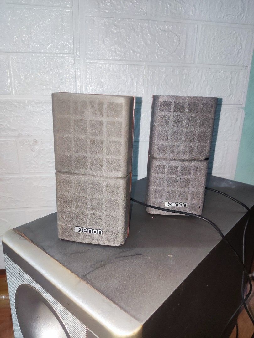 Sub woofer speaker xenon (Category: Soundbars, Speakers & Amplifiers) located in Manila. Submitted by chaychayprelovedshop (Listing ID 1382031078, Image 2). Description: working no damage . I will send video via messenger Ty.