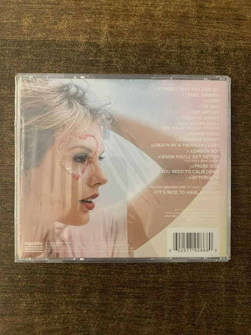 Taylor Swift - Lover CD Album (Category: CDs & DVDs) located in Iligan City. Submitted by peetabuns (Listing ID 1381920016, Image 2). Description: Unused NO damages/ NO scratches Premium copy With freebies.