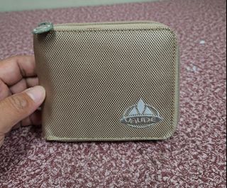 (Category: ) located in . Submitted by telractrading (Listing ID 1382001087, Image 1). Description: .