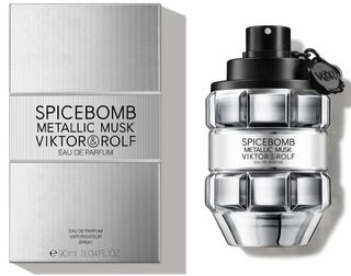(Category: ) located in . Submitted by europebrandedperfumes (Listing ID 1382084515, Image 1). Description: .