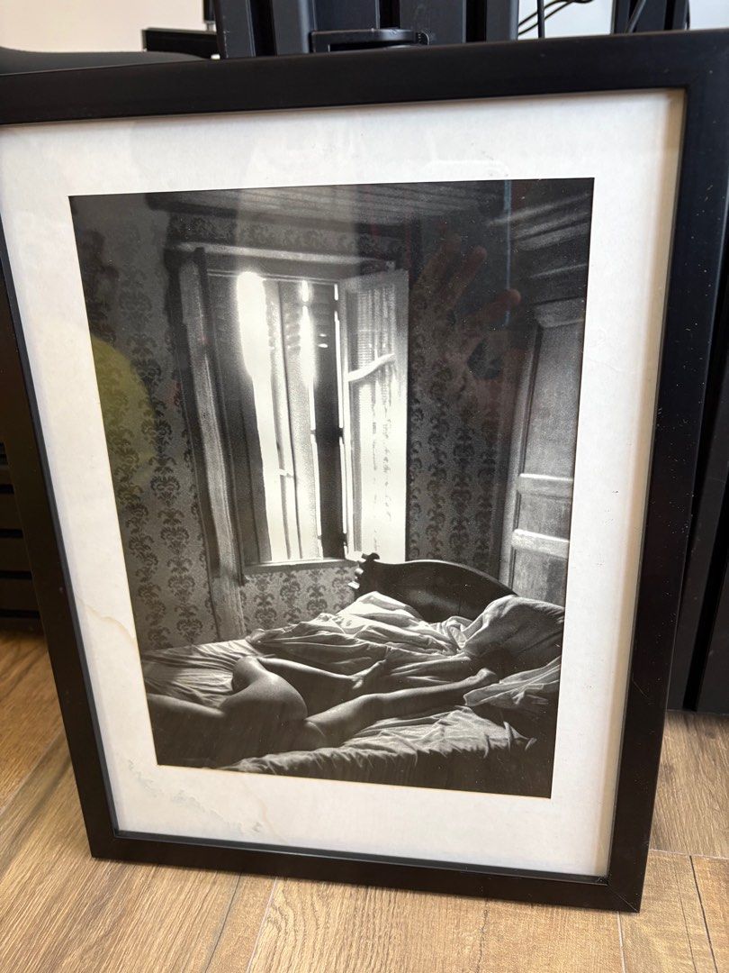 Wall art frames （分類：相架畫作）位於 Hong Kong。 由 jman098 提交（商品編號 1382014969，圖片 2）。簡介： $150 each for the boxing And $300 for the sexy lady $500 for all 3 Pick up in FoTan 。