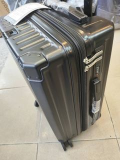 由 w200tw (刊登 ID 1382192492，圖片 1) 提交，位於 的 (類別：)，說明：。