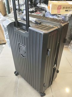 由 w200tw (刊登 ID 1382189472，圖片 1) 提交，位於 的 (類別：)，說明：。