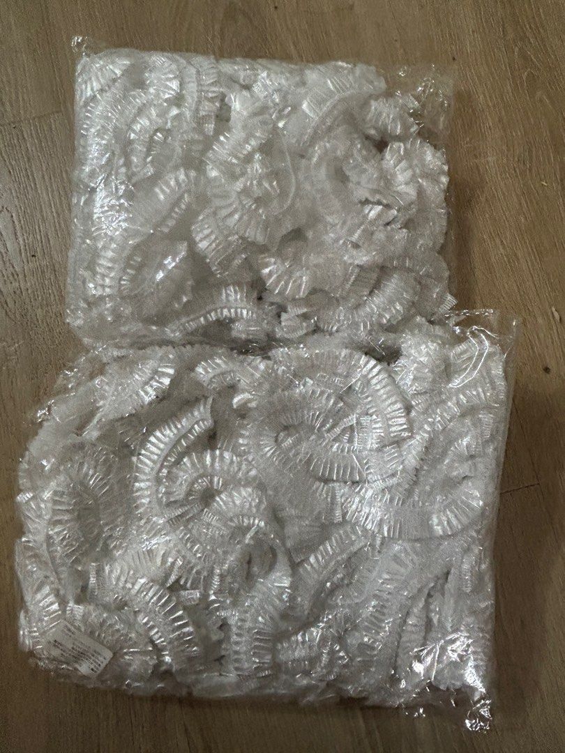 由 kaniwu (刊登 ID 1382138494，圖片 2) 提交，位於 台中市 (Taichung) 的 拋棄式浴帽 (類別：浴室、廚房用品配件)，說明：只拆用一包 全部30元。