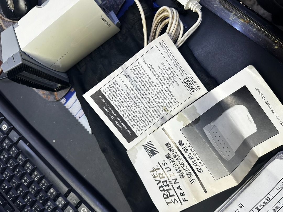 由 kk88179 (刊登 ID 1382182030，圖片 2) 提交，位於 台北市 (Taipei) 的 懷舊珍藏旅行用蒸氣熨斗 (類別：風扇)，說明：懷舊珍藏旅行用蒸氣熨斗，可以收藏用。