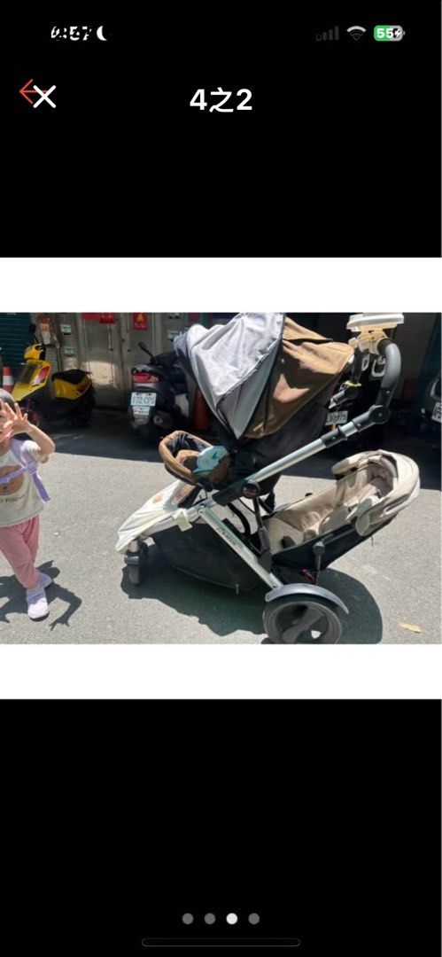 由 5hf5cyk5s2 (刊登 ID 1382277457，圖片 2) 提交，位於 新北市 (New Taipei) 的 雙人推車 (類別：嬰兒車)，說明：無炸屎過，含原廠配件雨罩之類的，上下雙人推車，力氣大可單手操作，大輪子穩定性絕對比小輪子好，很重，輪子可拆，上下座位可拆除，遮棚可拆，可整台清洗，請在太陽最熱烈的時候曬，是整個座位拆下來清洗，是不能拆布洗的喔，自己是使用兩年，前一位不知道只用幾年，個人認為狀況都很好，手把有六段式，上位可雙向，有黑點啥的都是氣候正常現象，當初交手時就已有那些瑕疵了，台灣潮濕天地，買新的肯定是美好的事❤️。