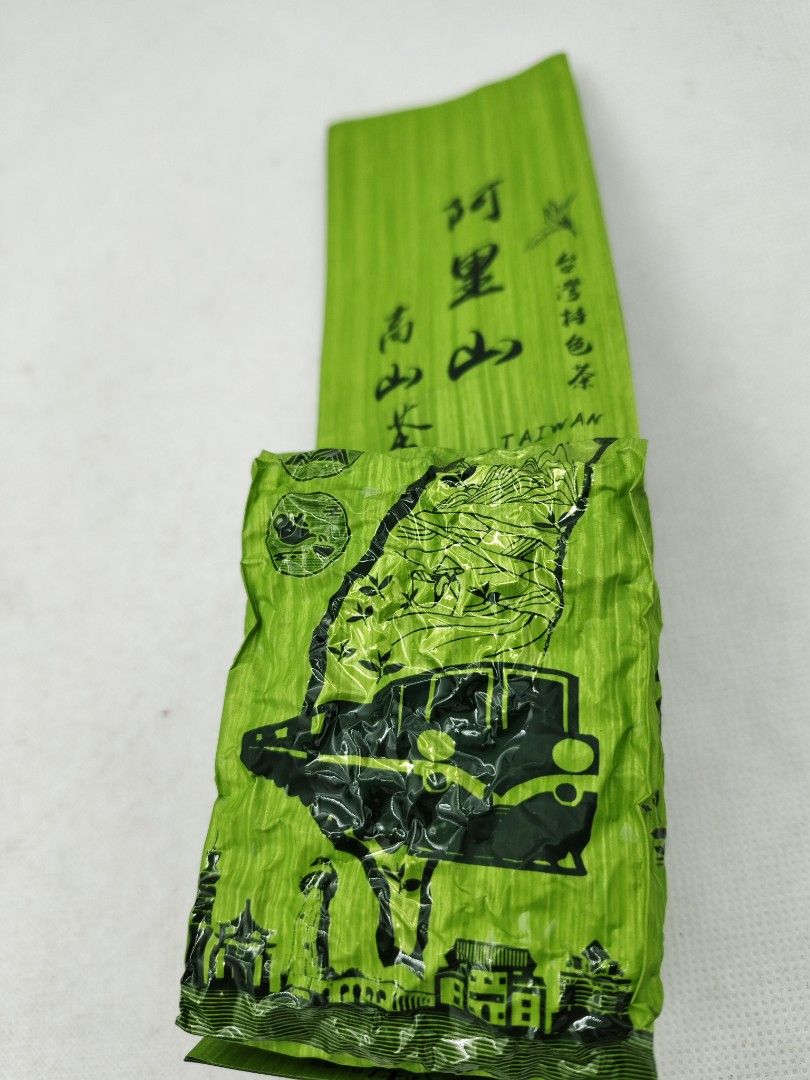由 aaaa418814 (刊登 ID 1382149851，圖片 1) 提交，位於 嘉義縣 (Chiayi County) 的 阿裡山茶 台灣高山茶 台灣阿裡山茶葉 紅茶 綠茶【昱香緣沉香】台灣阿裡山茶葉 春茶 新茶嫩芽 高山云霧茶 (類別：茶具配件)，說明：♥您好！歡迎幸運的您來到【昱香緣沉香】小店哦！ ♥ 進店記得加關注喔，關注可以領優惠券喔！ ♥只要關注下單都有隨機小禮物喔！有優惠有上新品才會在第ㄧ時間收到優惠通知資訊喔， 也是對本店的支持哦，非常感謝您光臨【昱香緣沉香】小店喔！ ♥本店全場優惠多多哦， 下單24個小時內台灣出貨喔！ ♥[ 售後須知]: 拆開包裝需要全程錄影，取貨後有任何問題:如少件、發錯貨、 尺寸不對、有瑕疵等請先與我們聯繫哦，切勿在評論中溝通，請在聊聊中溝通喔， 我們會很願意為您解決喔， 希望您能理解喔！ 謝謝您的體諒喔 ♥喜歡我們商品與服務歡迎給我們滿滿的五顆星喔， 非常感謝您的支持喔！ ♥商品會持續上新更新，歡迎追蹤 十關注哦！ ♥ 本店絕不販賣假貨商品、