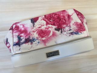 由 tina_chiu (刊登 ID 1382192837，圖片 1) 提交，位於 的 (類別：)，說明：。