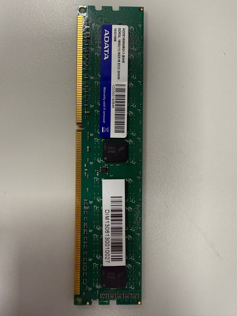 由 wisdomsoar-32436 (刊登 ID 1382118831，圖片 1) 提交，位於 台北市 (Taipei) 的 Adata ddr3 8GB應該可以用的記憶體 ，有兩張，下標預設一張 (類別：桌上電腦或筆記型電腦)，說明：應該可以用，但暫無機器可測。