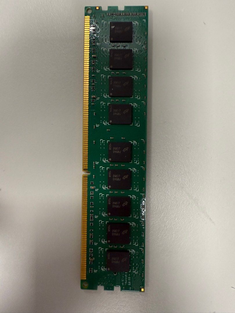 由 wisdomsoar-32436 (刊登 ID 1382118831，圖片 2) 提交，位於 台北市 (Taipei) 的 Adata ddr3 8GB應該可以用的記憶體 ，有兩張，下標預設一張 (類別：桌上電腦或筆記型電腦)，說明：應該可以用，但暫無機器可測。