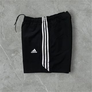 (Kategori: ) berada di . Dikirim oleh secena.outfit (ID iklan 1382121536, Gambar 1). Deskripsi: .