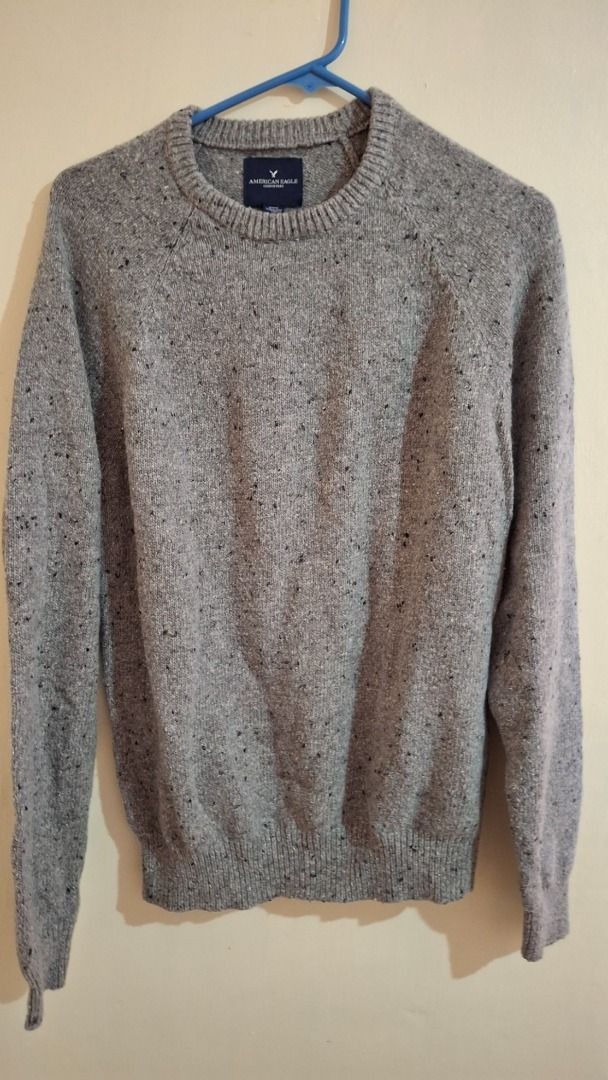 American Eagle Men's Grey Knit Sweater (Category: Coats, Jackets and Outerwear) located in Baguio. Submitted by declutter_scarlet (Listing ID 1382201380, Image 1). Description: Size M All measurements are approximate. Free shipping Location: Baguio City DM me for more info Check out my profile for more listings.