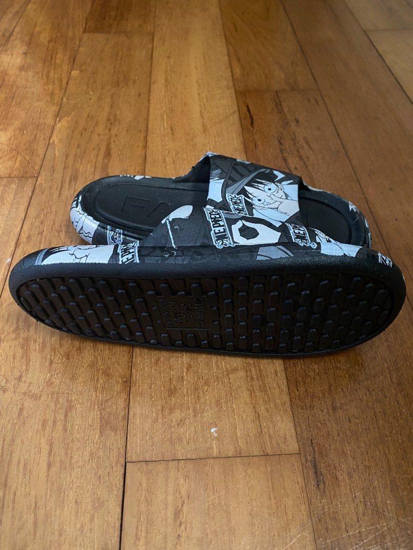 Anime Slippers (Category: Babies & Kids Fashion) located in Kuala Lumpur. Submitted by stillablessing (Listing ID 1382175442, Image 3). Description: Brand new One Piece Anime slippers. Suitable for foot length 19-20cm.