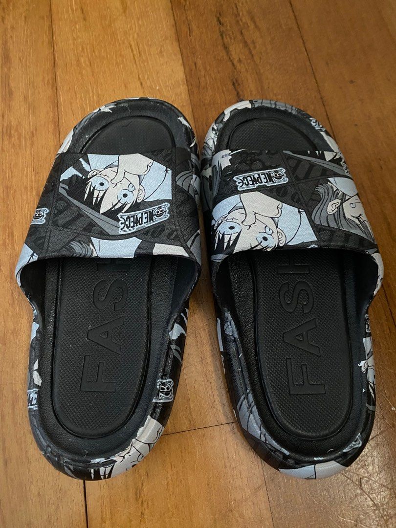 Anime Slippers (Category: Babies & Kids Fashion) located in Kuala Lumpur. Submitted by stillablessing (Listing ID 1382175442, Image 1). Description: Brand new One Piece Anime slippers. Suitable for foot length 19-20cm.