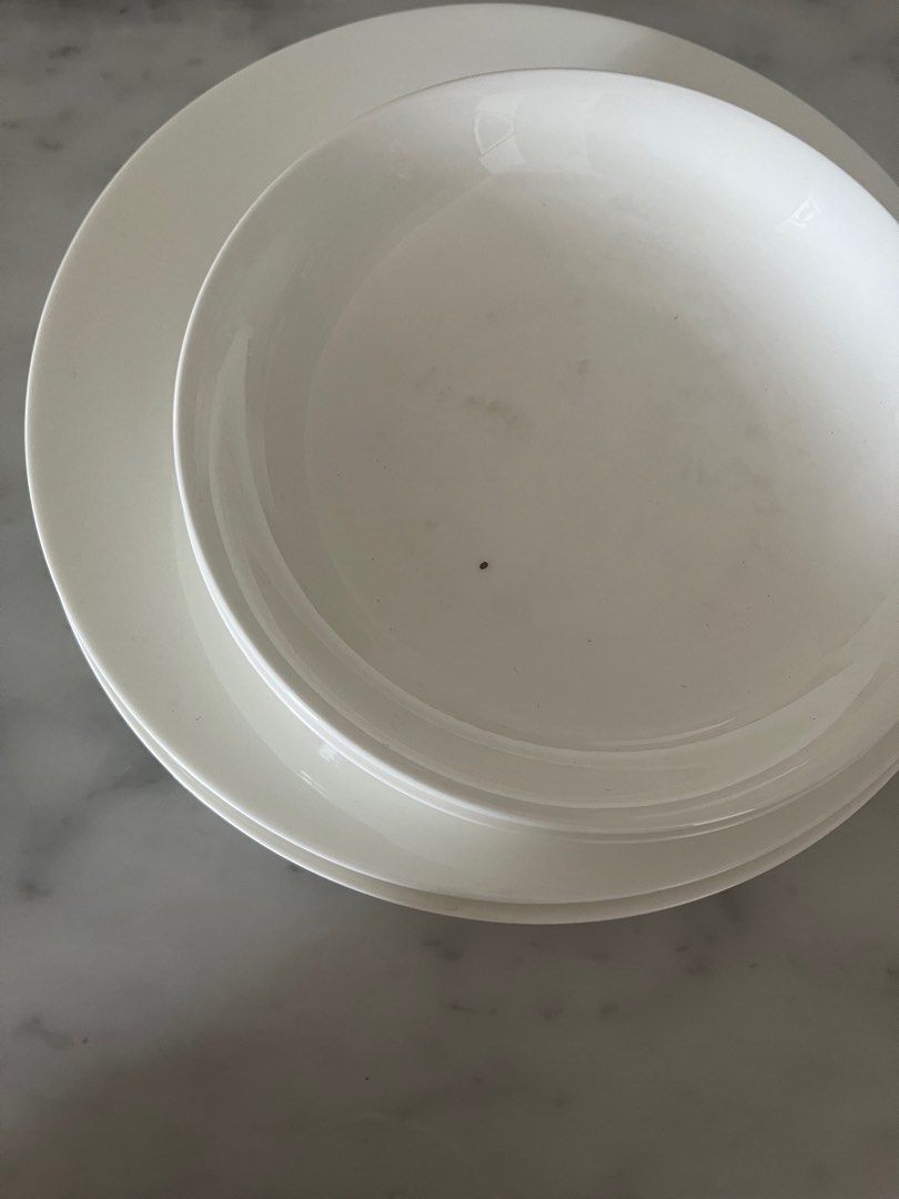 Assorted Plates - Various Designs