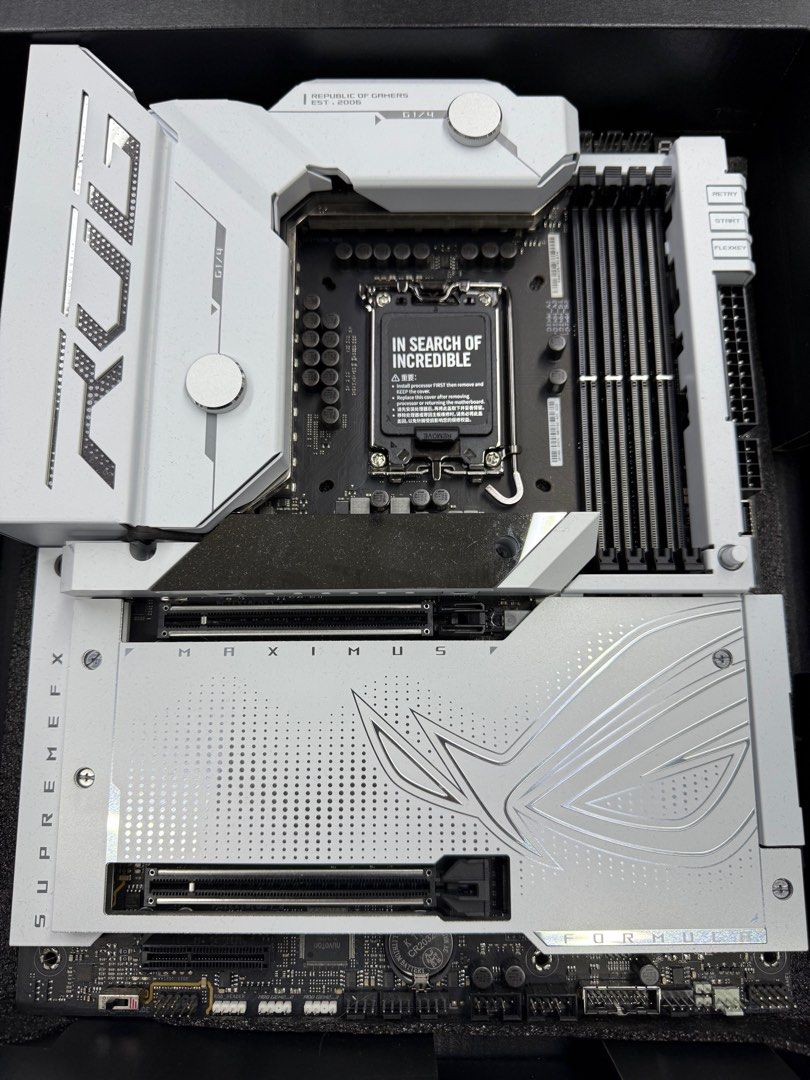 ASUS ROG Maximus Z790 Formula Motherboard Only63220255990787111